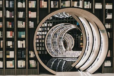 Spiral library bookshelf
